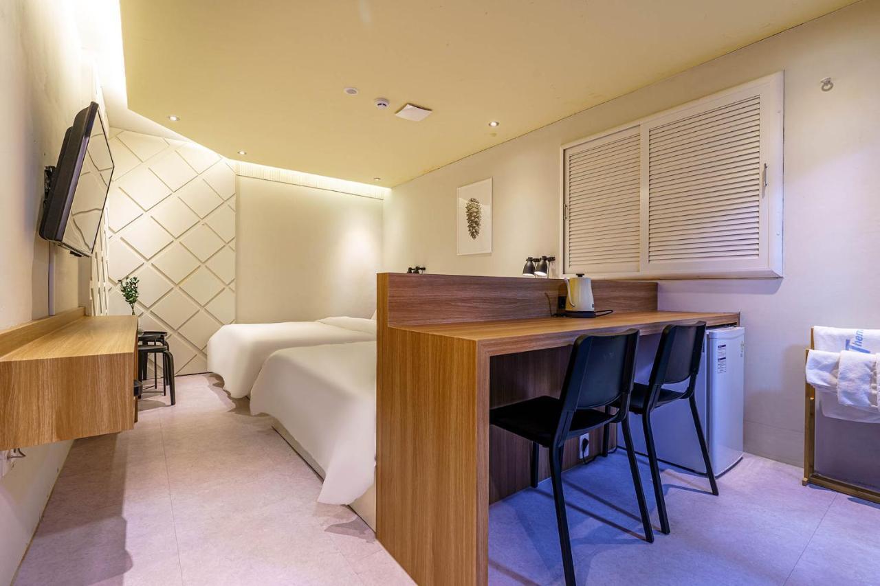 Hotel Less Séoul Extérieur photo