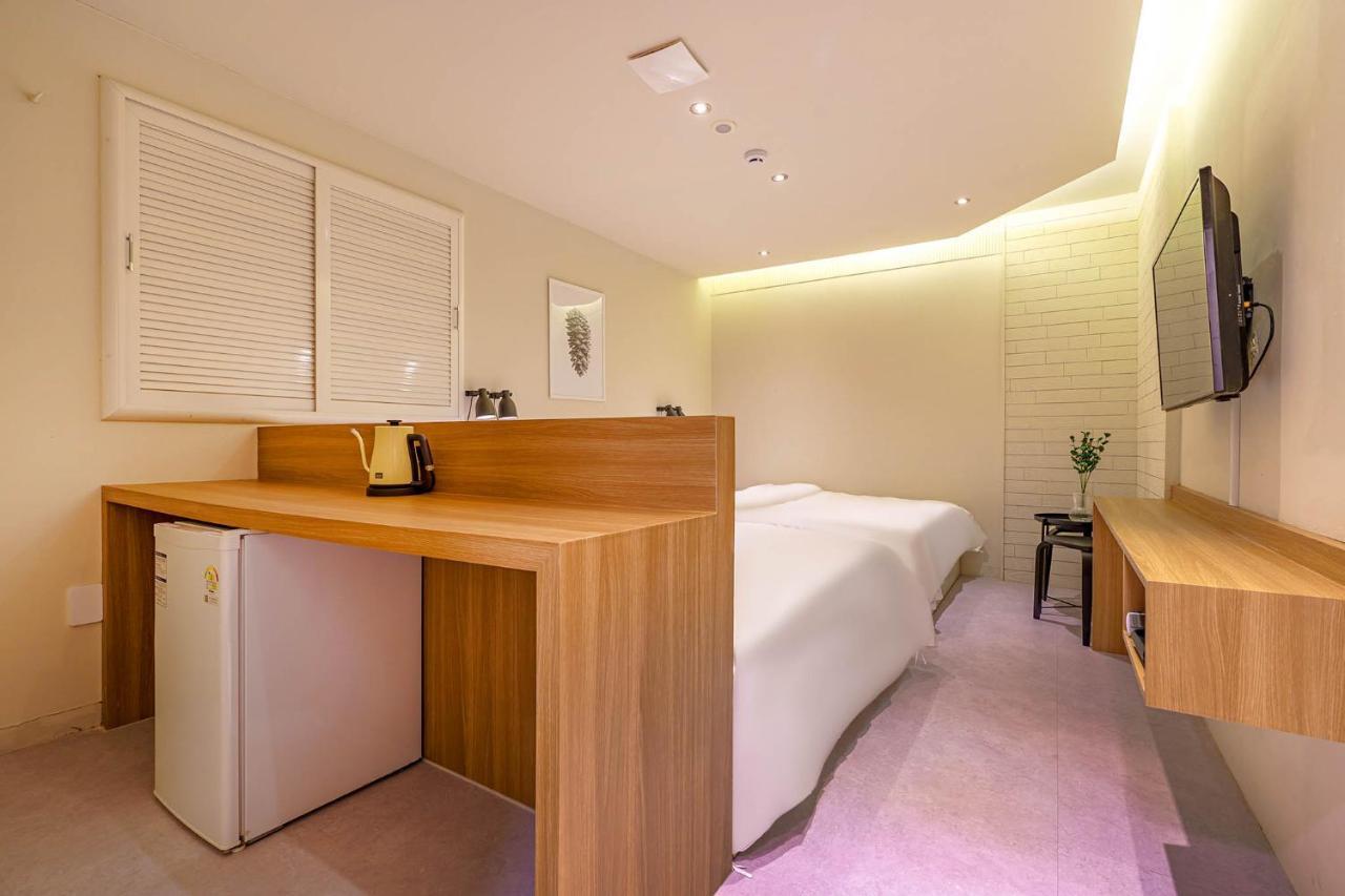 Hotel Less Séoul Extérieur photo